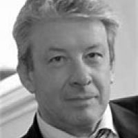 Simon Lillington